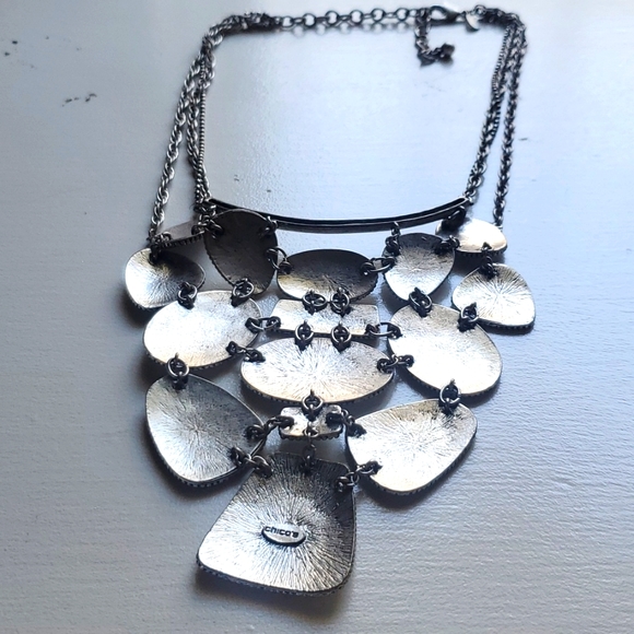 Chico's Hammered Statement necklace - Picture 4 of 5